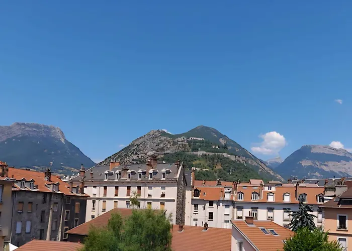 Апартаменти Elegant Championnet - 3 - Parking Prive *