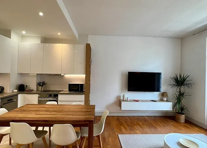 Elegant Championnet - 3 - Parking Prive * Гренобль